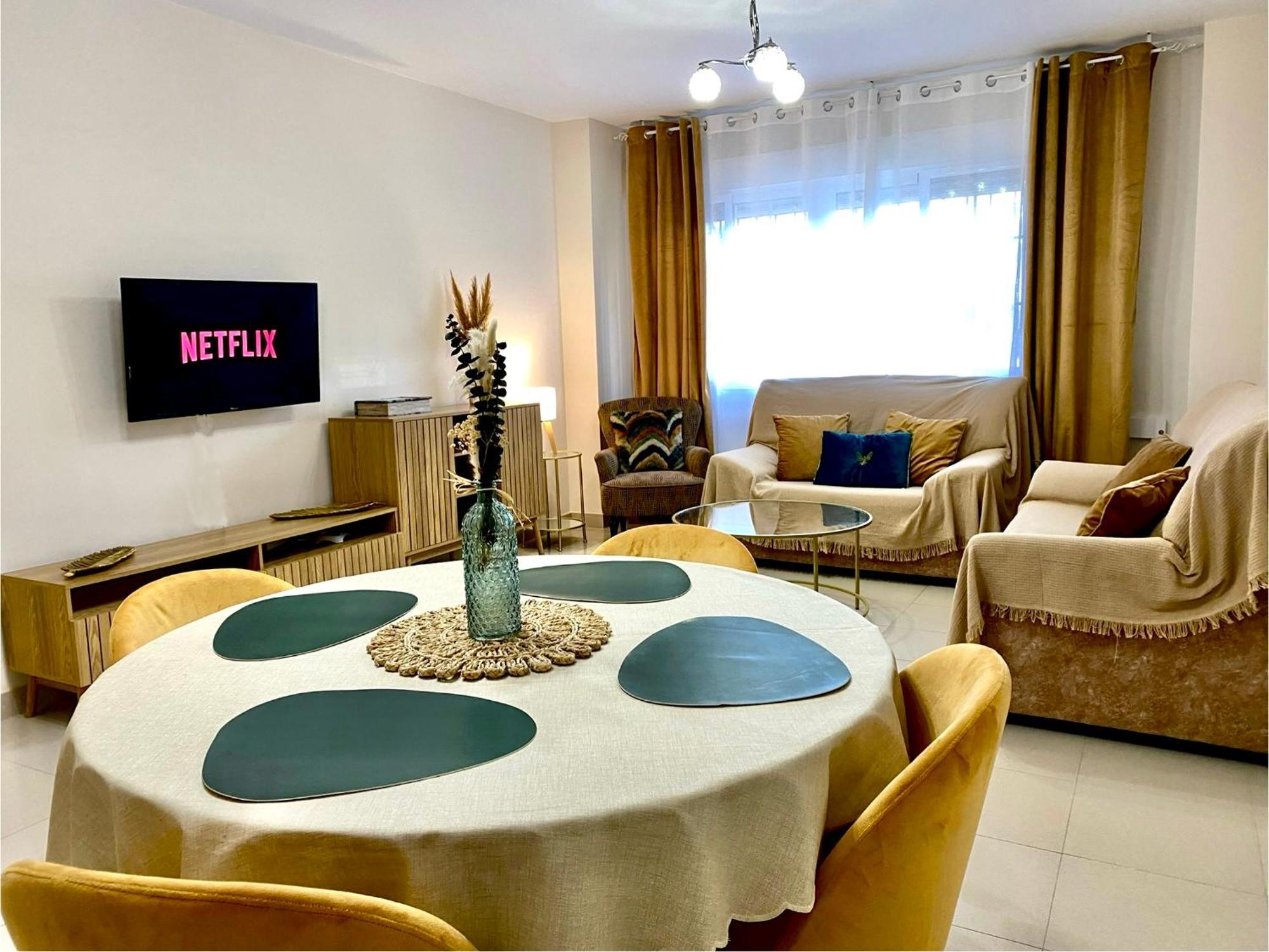 Apartamento Centrico Junto Paseo, Playas Y Zonas De Interes!! 阿桂拉斯 外观 照片