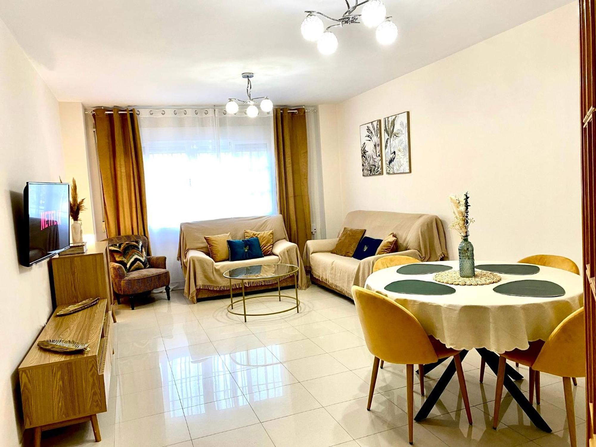 Apartamento Centrico Junto Paseo, Playas Y Zonas De Interes!! 阿桂拉斯 外观 照片