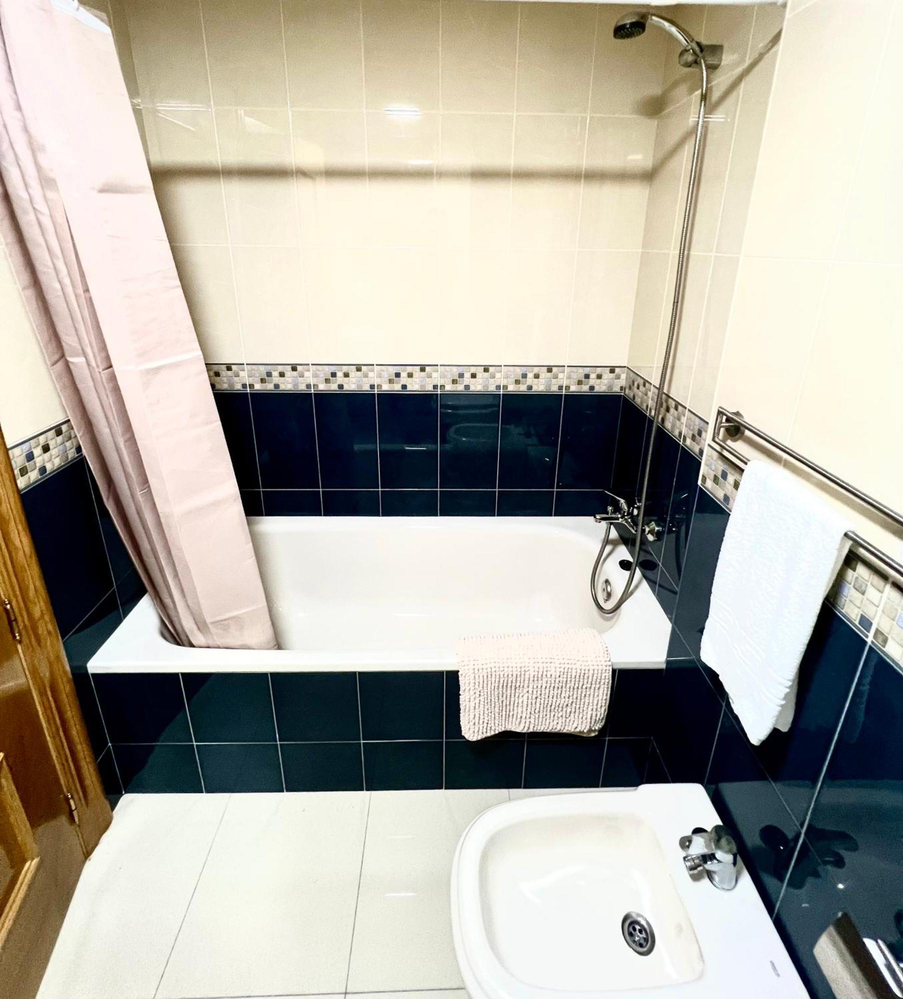 Apartamento Centrico Junto Paseo, Playas Y Zonas De Interes!! 阿桂拉斯 外观 照片
